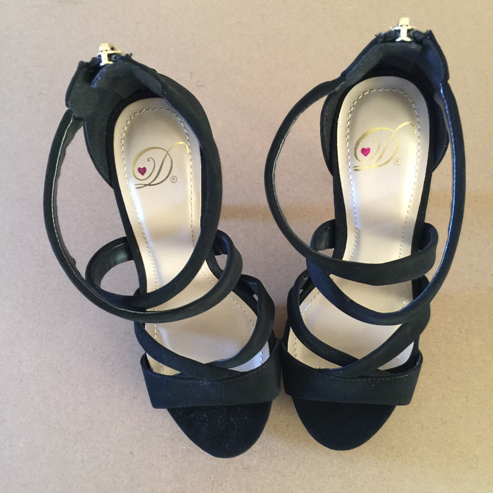 Heart in D High Heels